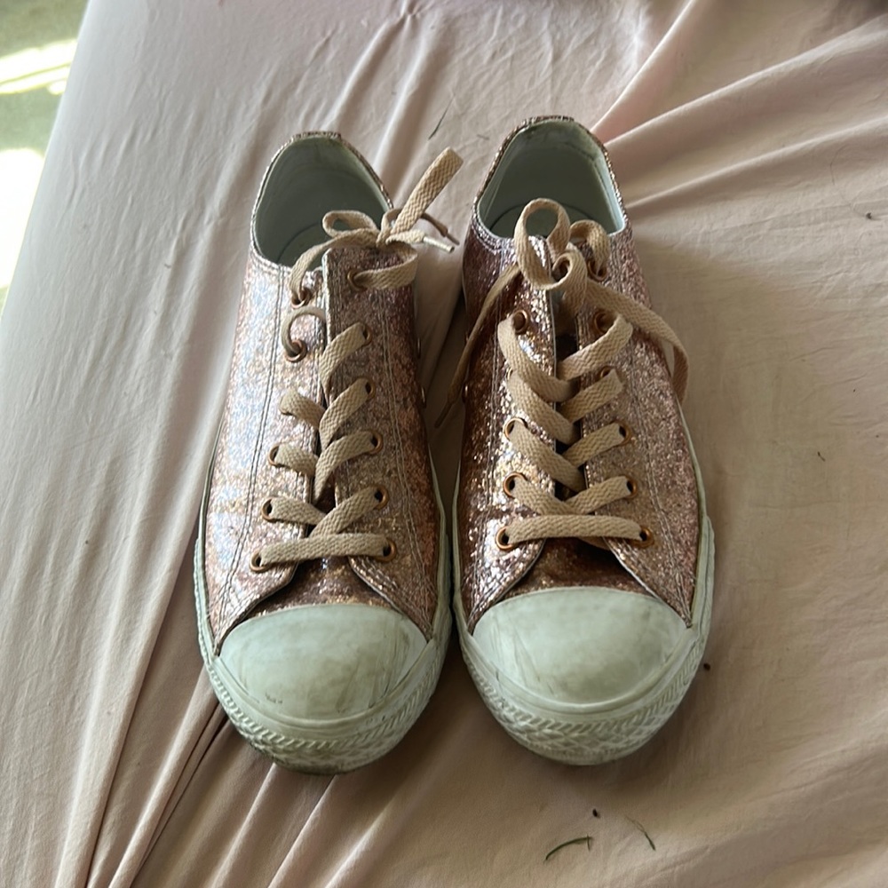 Sparkly converse